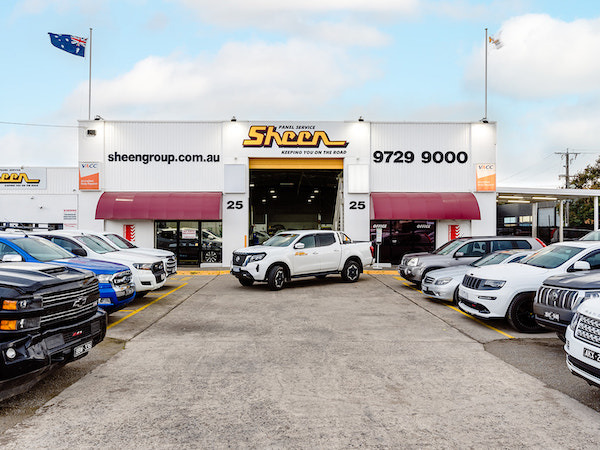 Exterior photo of a Sheen Panel Services garage in Melbourne.